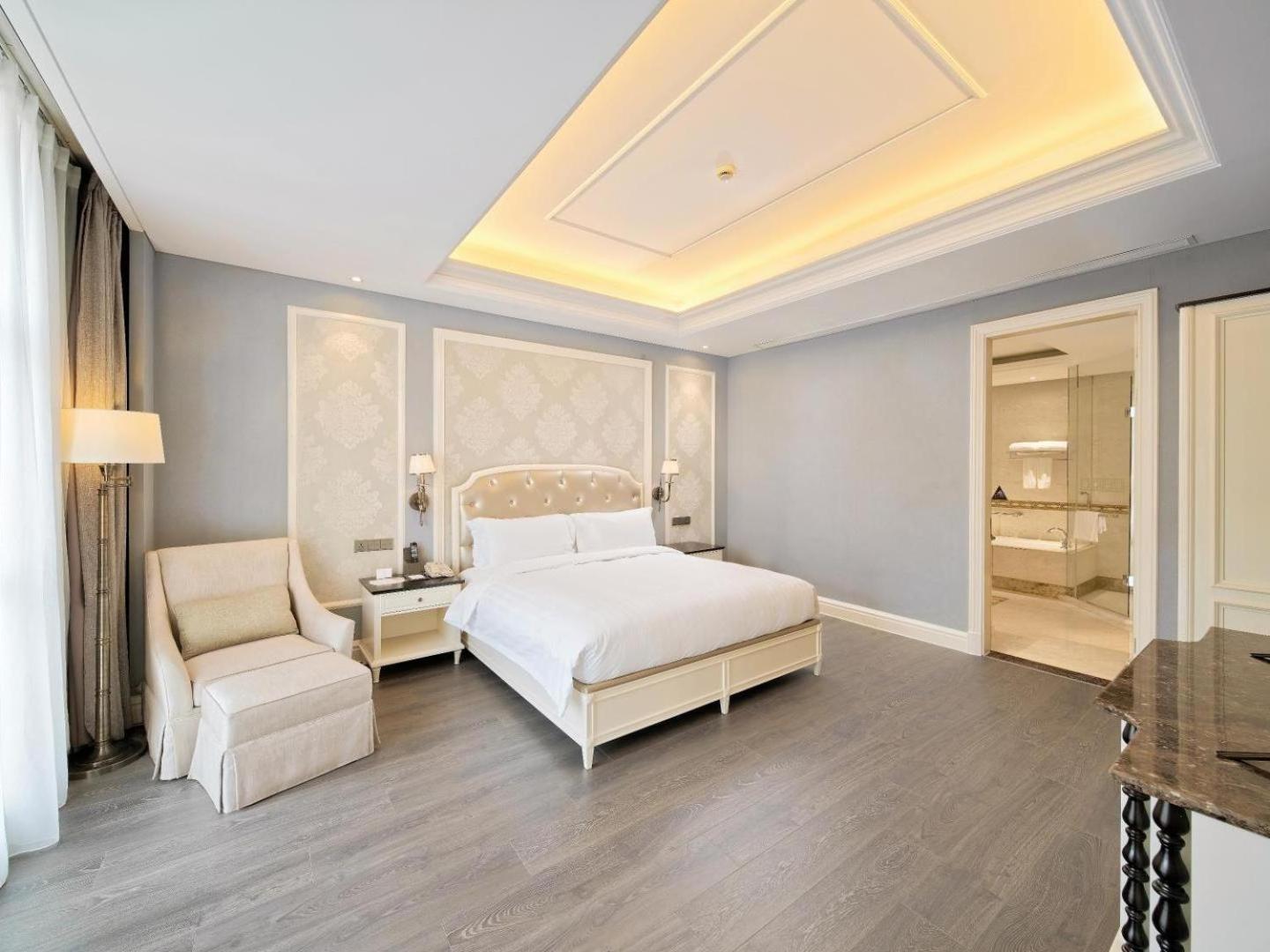 אנג'י Yinrun Jinjiang Castle Hotel מראה חיצוני תמונה